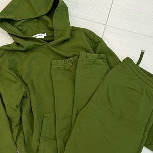 Talentless Sweat Set